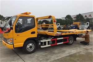 肥西哪里有拖车服务