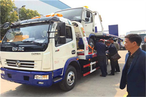 肥西汽车道路救援拖车价格